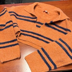 Buttermelon cropped sweater S // 011711